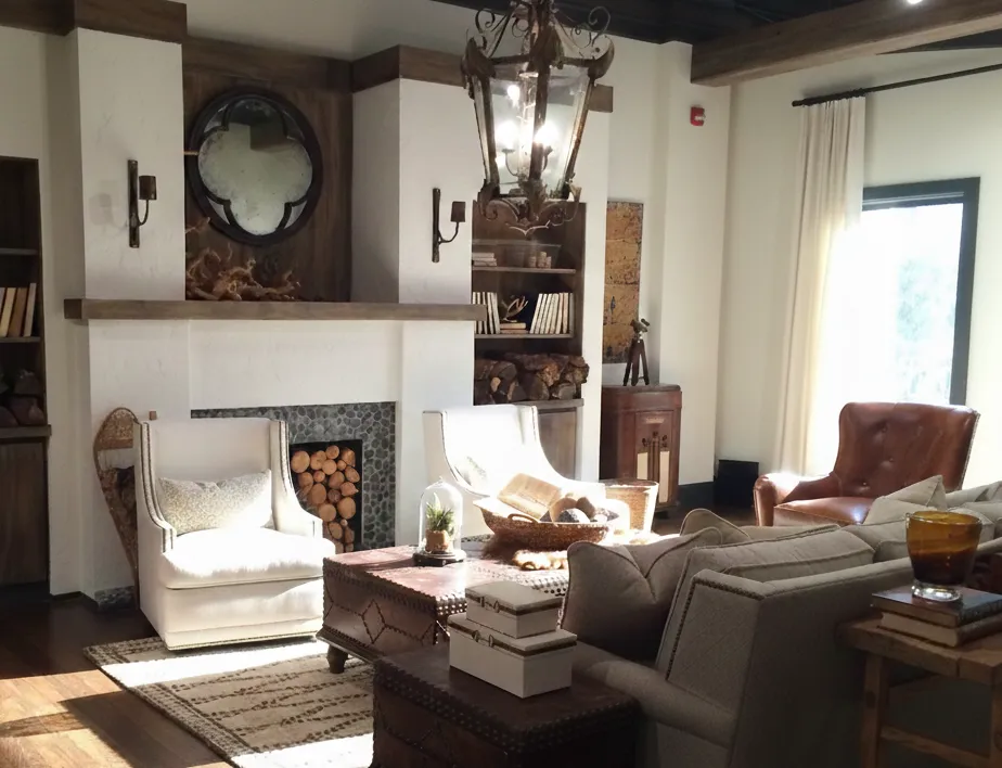 showroom-design-rowe-interiors-by-rhoney.webp